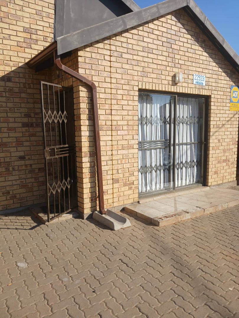 To Let 3 Bedroom Property for Rent in Pinehaven Free State